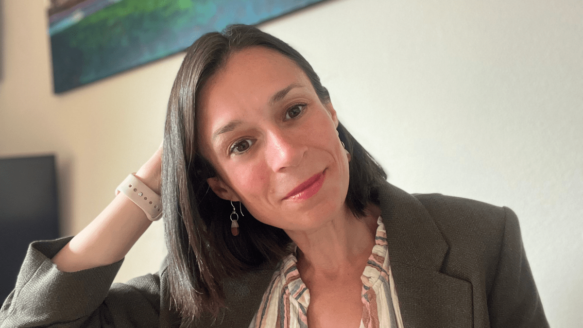 Stacey Alfonso headshot