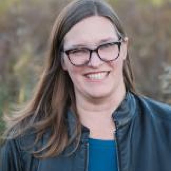 Dr. Carla Gull 